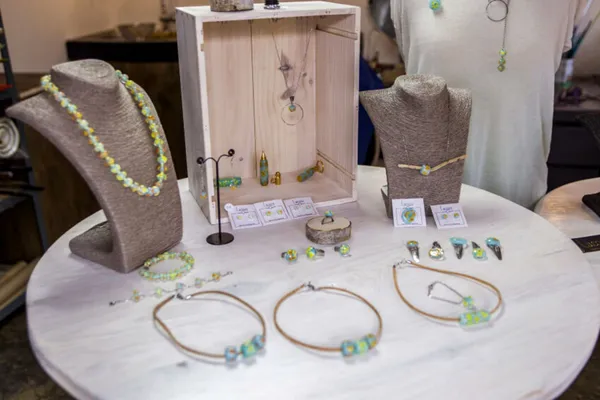 Réalisez vos bijoux en verre au chalumeau à Rennes
