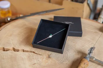 Create your silver bracelet
