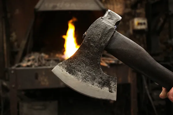Forgez votre hache - 2J à Angers