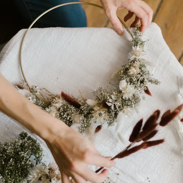 Créez votre couronne de fleurs séchées