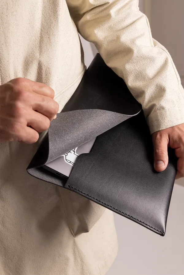 Créez votre pochette en cuir en groupe à Aix-en-Provence / Marseille