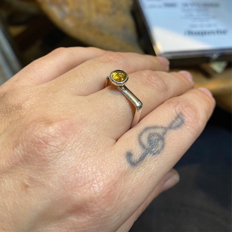 Créez votre bague sertie en argent avec Mélissa - Image n°7 - Wecandoo